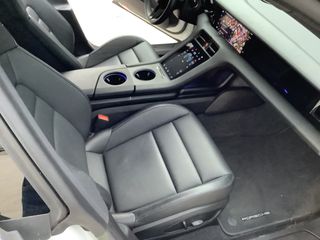 Porsche Taycan 2022 4 CROSS TURISMO-thumb-26