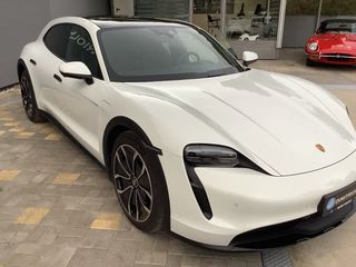 Porsche Taycan 2022 4 CROSS TURISMO-thumb-7