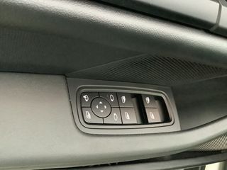 Porsche Taycan 2022 4 CROSS TURISMO-thumb-23