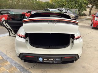 Porsche Taycan 2022 4 CROSS TURISMO-thumb-37