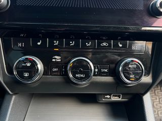 Skoda Octavia 2019 1.6 TDI-thumb-32