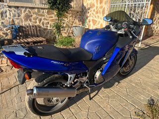 Honda CBR 1100 XX Super Blackbird 2004 Injection-thumb-1