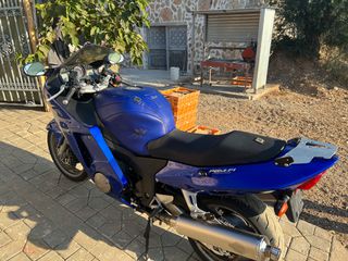 Honda CBR 1100 XX Super Blackbird 2004 Injection-thumb-2