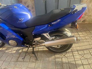 Honda CBR 1100 XX Super Blackbird 2004 Injection-thumb-6
