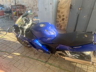 Honda CBR 1100 XX Super Blackbird 2004 Injection-thumb-9