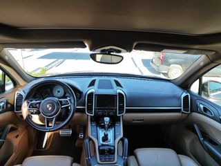 Porsche Cayenne 2016 S 420ps e-Hybrid-thumb-18