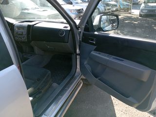 Ford Ranger 2010-thumb-6