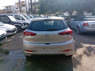 Hyundai i 20 2017-thumb-4