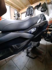 Piaggio MP3 250 LT 2009 MOTO BILLIS