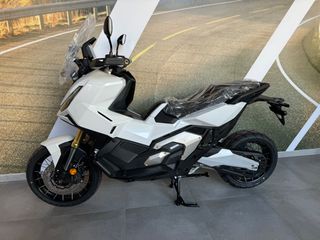 Honda X-ADV 2026 750  ETOIMOΠΑΡΑΔΟΤΟ-thumb-6