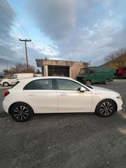 Mercedes-Benz A 160 2020-thumb-2