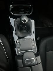 Mercedes-Benz A 160 2020-thumb-9