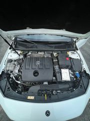 Mercedes-Benz A 160 2020-thumb-13
