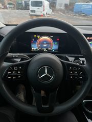 Mercedes-Benz A 160 2020-thumb-16