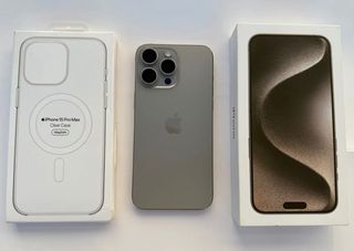 iPhone 15 promax 1TB Natural Titanium
