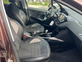 Peugeot 2008 2015 1.6 HDI ALLURE GRIP CONTROL-thumb-8