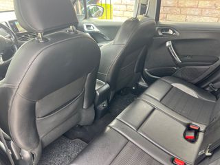 Peugeot 2008 2015 1.6 HDI ALLURE GRIP CONTROL-thumb-14