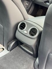 Mercedes-Benz C 180 2018 7G-TRONIC AVANTGARDE LED-thumb-39