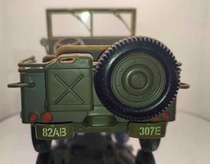 Jeep Willy's 1941 1:18-thumb-3