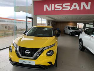 Nissan Juke 2024 ACENTA AYTOMATO-thumb-1