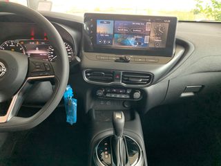 Nissan Juke 2024 ACENTA AYTOMATO-thumb-14