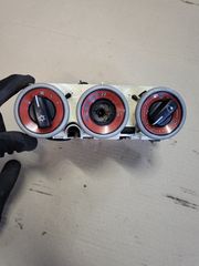 Χειριστήρια κλιματισμού από SMART FORFOUR χρονολογία 2004 έως 2015 τιμή 60€ + ΦΠΑ αποστολή σε όλη την Ελλάδα