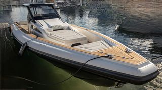 Technohull 2024 Omega 47-thumb-2