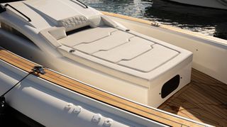 Technohull 2024 Omega 47-thumb-11