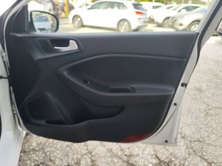 Hyundai i 20 2017 COMFORT+ Νάβι-thumb-15