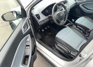 Hyundai i 20 2017 ACTIVE 1.4 CRDI STYLE-thumb-30
