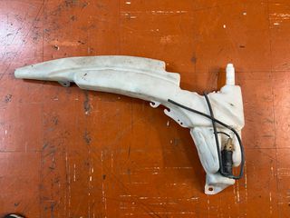 Δοχείο νερού υαλοκαθαριστήρων Ford Focus 98-04