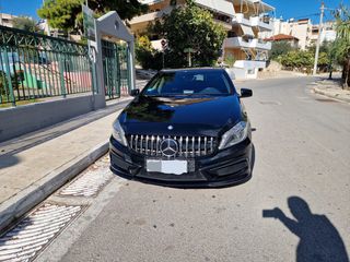 Mercedes-Benz A 45 AMG 2014-thumb-1