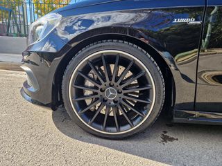 Mercedes-Benz A 45 AMG 2014-thumb-8