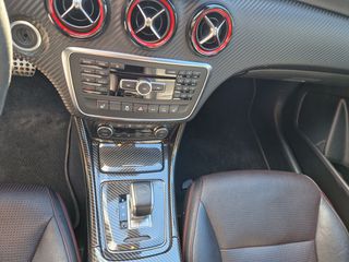 Mercedes-Benz A 45 AMG 2014-thumb-15