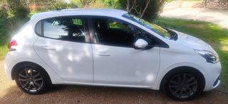 Peugeot 208 2015 1.6 BLUEHDI-thumb-2