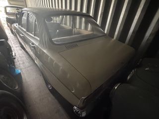 Ford Escort 1969 MK1 4 door-thumb-1