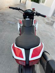 Ducati Hypermotard 821 2014 Hypermotard 821sp-thumb-3