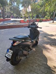Piaggio Beverly 300 2019-thumb-6