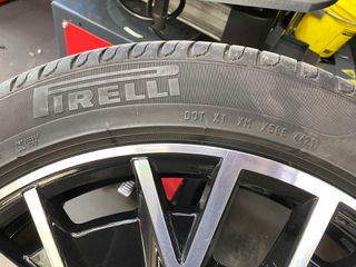 Porsche Taycan '21-thumb-4