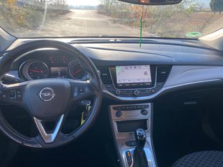 Opel Astra 2019-thumb-17