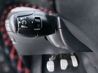 Peugeot 208 2015 1.2 e-THP GT Line-thumb-12
