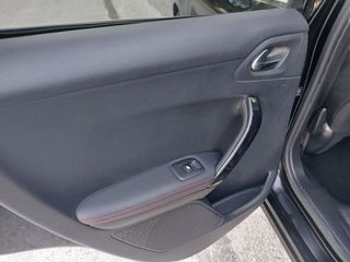 Peugeot 208 2015 1.2 e-THP GT Line-thumb-27