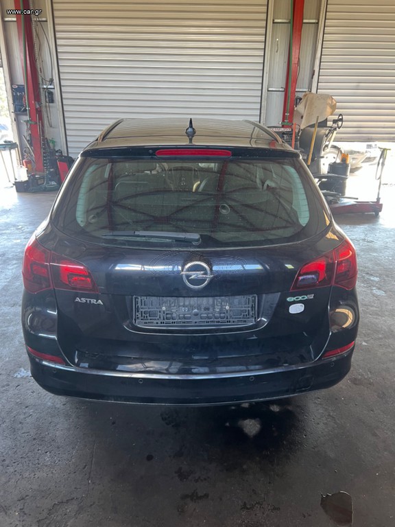 Τζαμόπορτα Opel Astra J