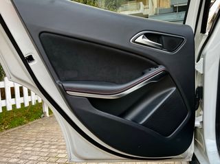 Mercedes-Benz GLA 200 2014 AMG line/ Panorama - KDP Garage-thumb-21