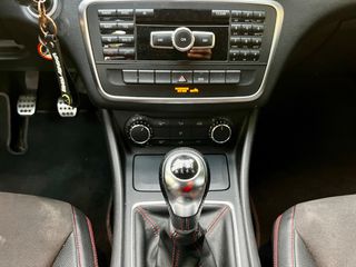 Mercedes-Benz GLA 200 2014 AMG line/ Panorama - KDP Garage-thumb-34