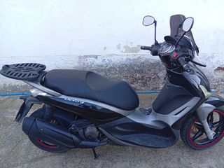 Piaggio Beverly 350 2013-thumb-4