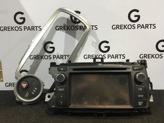 Radio/cd multimedia μαζί με το πλαίσιο του Toyota Yaris 2012-2017