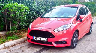 Ford Fiesta 2014 ST-3 Πλήρης εργοστασιακού εξοπλισμού