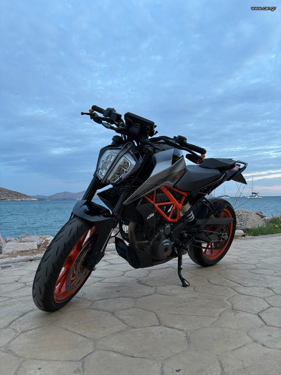 Car Gr Ktm Duke