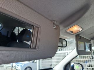 Hyundai i 10 2016 1.0 Login-thumb-28